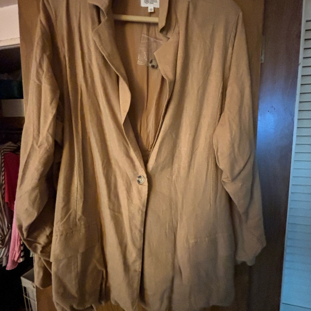 COPY - Candace Cameron Bure Linen Blazer